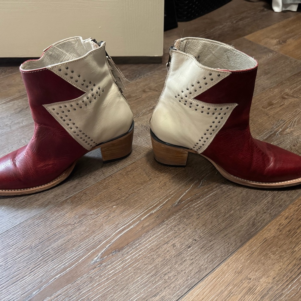 Freebird Burgundy and Cream Ankle Boots - Picture 5 of 6